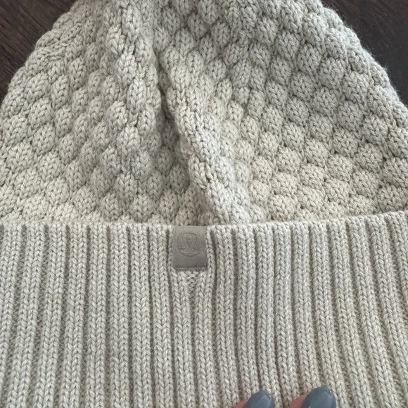 Lululemon Cozy Cream Knit Pom-Pom Toboggan Beanie - Picture 3 of 9